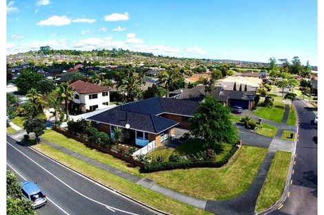 Photo of property in 2 Emyvalie Place, Dannemora, Auckland, 2016