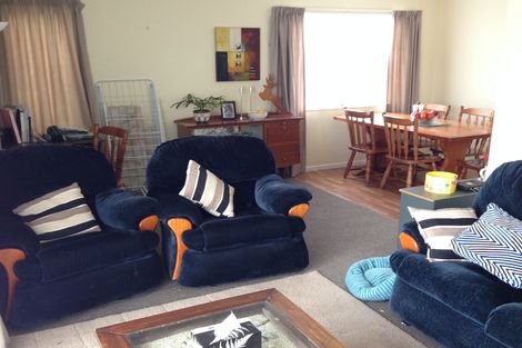 Photo of property in 27a Mcleavey Drive, Kelvin Grove, Palmerston North, 4414