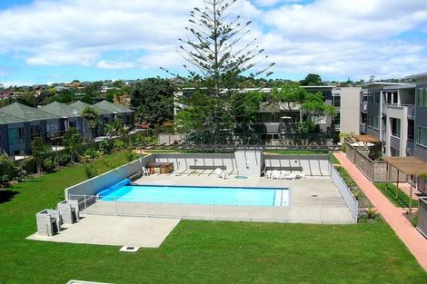 Photo of property in Bay Palms Apartments, 8/30b Bute Road, Browns Bay, Auckland, 0630
