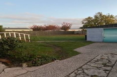 Photo of property in 32 Pohutukawa Drive, Tokoroa, 3420