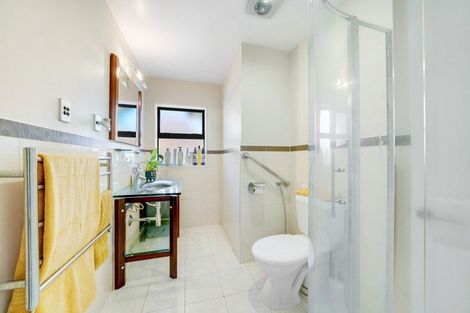 Photo of property in 57a Halver Road, Hillpark, Auckland, 2102