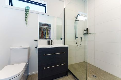 Photo of property in 6 Wilson Way, Waikanae, 5036