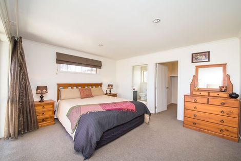Photo of property in 86a Heretaunga Street, Palmerston North, 4414