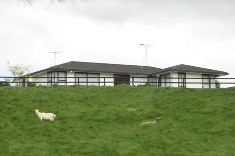 Photo of property in 111 Dennis Road, Kaipara Flats, Warkworth, 0981