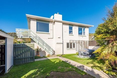 Photo of property in 106 Ruapehu Street, Paraparaumu, 5032