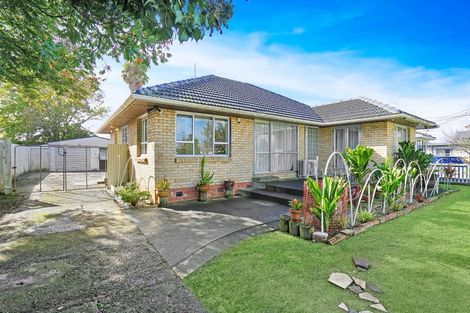 Photo of property in 16 Valentine Street, Papakura, 2110