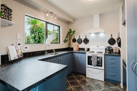 Photo of property in 28 Pringle Place, Nawton, Hamilton, 3200