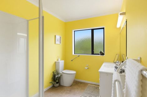 Photo of property in Redwood Village, 33/42 Main Road, Tawa, Wellington, 5028