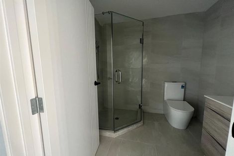 Photo of property in 25 Stitchbird Crescent, Papakura, 2110