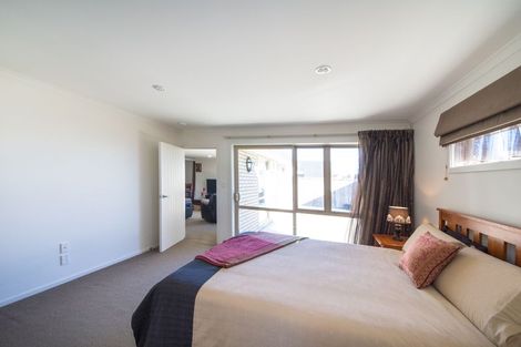 Photo of property in 86a Heretaunga Street, Palmerston North, 4414