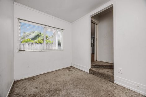 Photo of property in 2/8 James Road, Manurewa, Auckland, 2102
