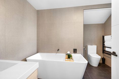 Photo of property in 129 Bishop Street, St Albans, Christchurch, 8014