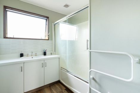 Photo of property in 80 Forrester Drive, Welcome Bay, Tauranga, 3112