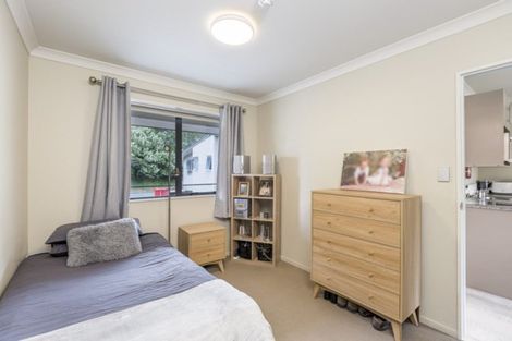 Photo of property in 2d/25 Weranui Road, Waiwera, Orewa, 0994