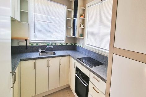 Photo of property in 1/8 Keeling Road, Henderson, Auckland, 0612