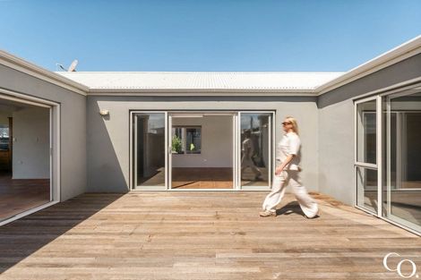 Photo of property in 41 Karewa Parade, Papamoa Beach, Papamoa, 3118