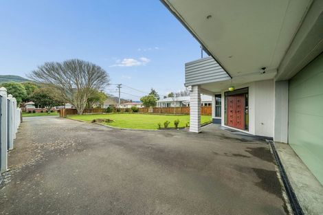 Photo of property in 42a Hudson Avenue, Ebdentown, Upper Hutt, 5018