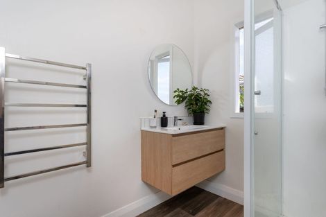 Photo of property in 16 Brookfield Street, Hamilton East, Hamilton, 3216