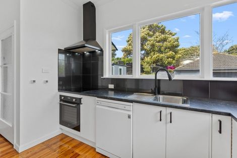 Photo of property in 41 Kawatiri Avenue, Gonville, Whanganui, 4501