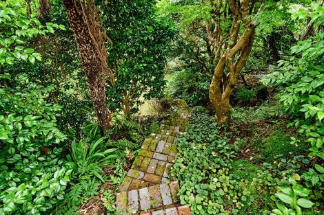 Photo of property in 28 Totara Street, Eastbourne, Lower Hutt, 5013