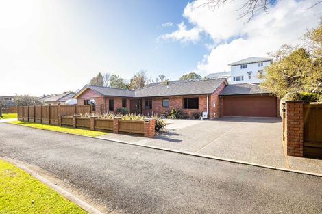 Photo of property in 58e Gilbert Street, New Plymouth, 4310