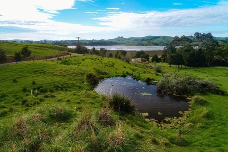 Photo of property in 221 Pahi Road, Pahi, Paparoa, 0571