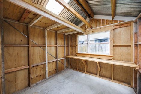 Photo of property in 32 Keeling Street, West End, Palmerston North, 4412