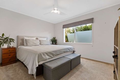 Photo of property in 243 Gravatt Road, Papamoa Beach, Papamoa, 3118