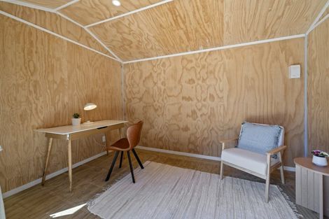 Photo of property in 32a Derwent Street, Island Bay, Wellington, 6023