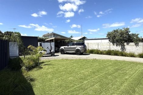 Photo of property in 106 Nikau Close, Matarangi, Whitianga, 3592