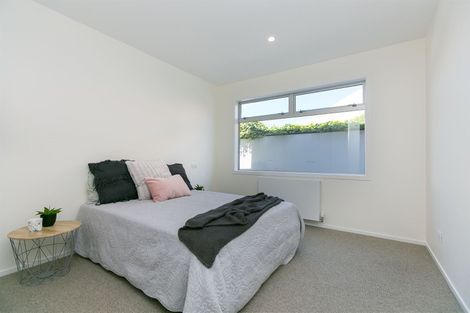 Photo of property in 16 Hine Street, New Plymouth, 4310
