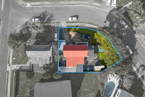 Photo of property in 2/109 Oaktree Avenue, Browns Bay, Auckland, 0630