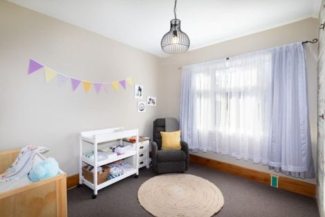 Photo of property in 37 Young Street, Somerfield, Christchurch, 8024