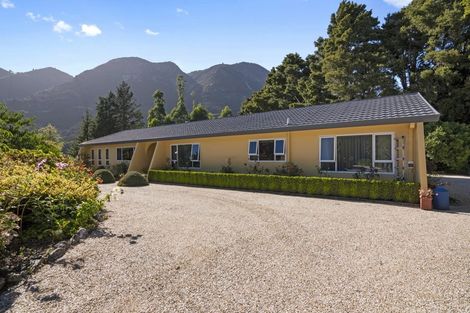 Photo of property in 441 East Takaka Road, East Takaka, Takaka, 7183