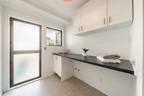 Photo of property in 14 Cullen Place, Tawa, Wellington, 5028