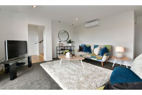 Photo of property in 110 Arran Point Parade, Orewa, 0931