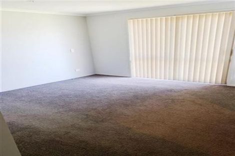 Photo of property in 70 Arion Road, Takanini, 2112