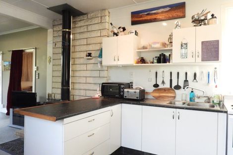 Photo of property in 60 Perth Street, South Hill, Oamaru, 9400