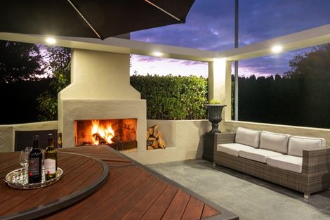 Photo of property in 300 Nottingley Road, Frimley, Hastings, 4120