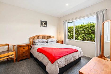 Photo of property in 60 Montgomery Crescent, Kinloch, Taupo, 3377