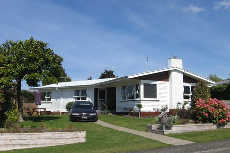 Photo of property in 20 Totaravale Street, Pukehangi, Rotorua, 3015