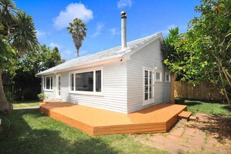Photo of property in 3/13 Oregon Avenue, Avondale, Auckland, 1026