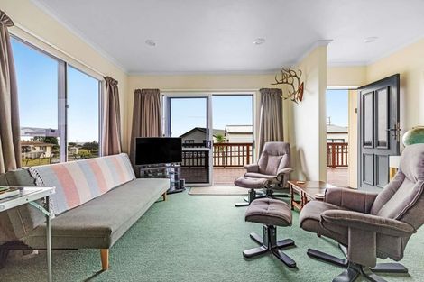 Photo of property in 17 Division Street, Matata, Whakatane, 3194