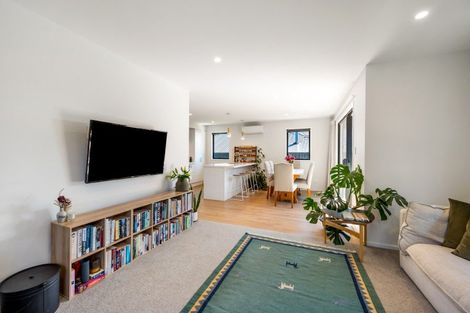 Photo of property in 6 Tuohy Lane, Wanaka, 9305