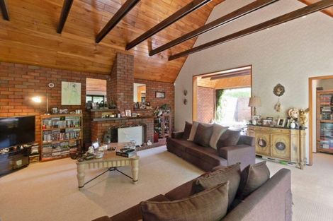 Photo of property in 19 Wairata Place, Te Atatu South, Auckland, 0610