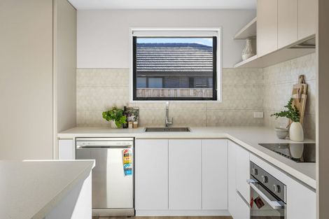 Photo of property in 28 Blakely Street, Amberley, 7410