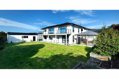 Photo of property in 31 Kendall View, Stoke, Nelson, 7011