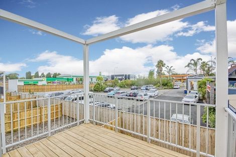 Photo of property in 23 Nephrite Lane, Henderson, Auckland, 0610