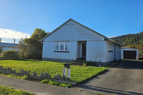 Photo of property in 9 Wickes Street, Cobden, Greymouth, 7802