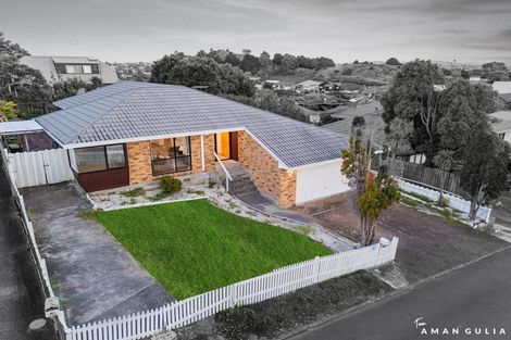 Photo of property in 40 Pigeon Mountain Road, Half Moon Bay, Auckland, 2012